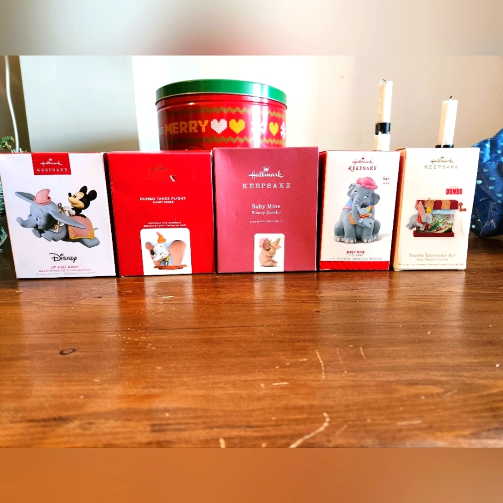 Set of 5x Hallmark Keepsake Disney Dumbo Ornaments